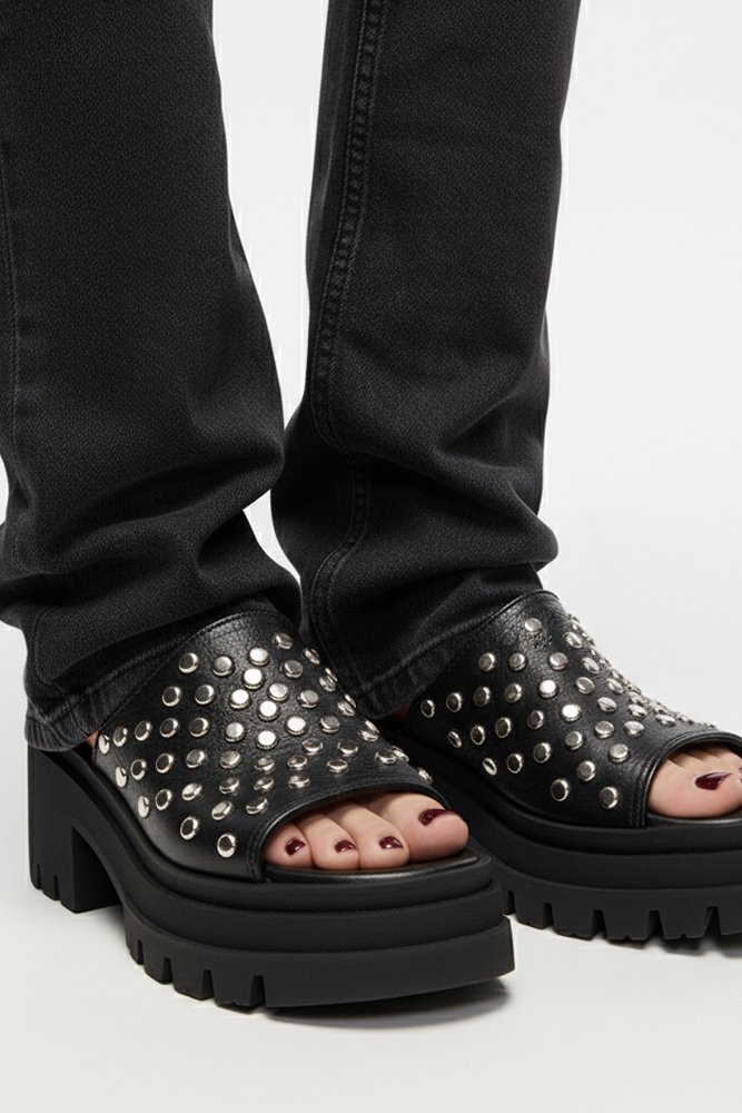 FONDO PRODUCTOS WEB22 ZUECO ARMY - Imagen 1